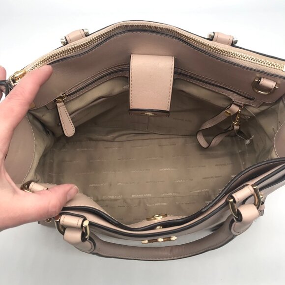 Michael Kors Reagan Soft Pink Leather Satchel - Picture 11 of 11